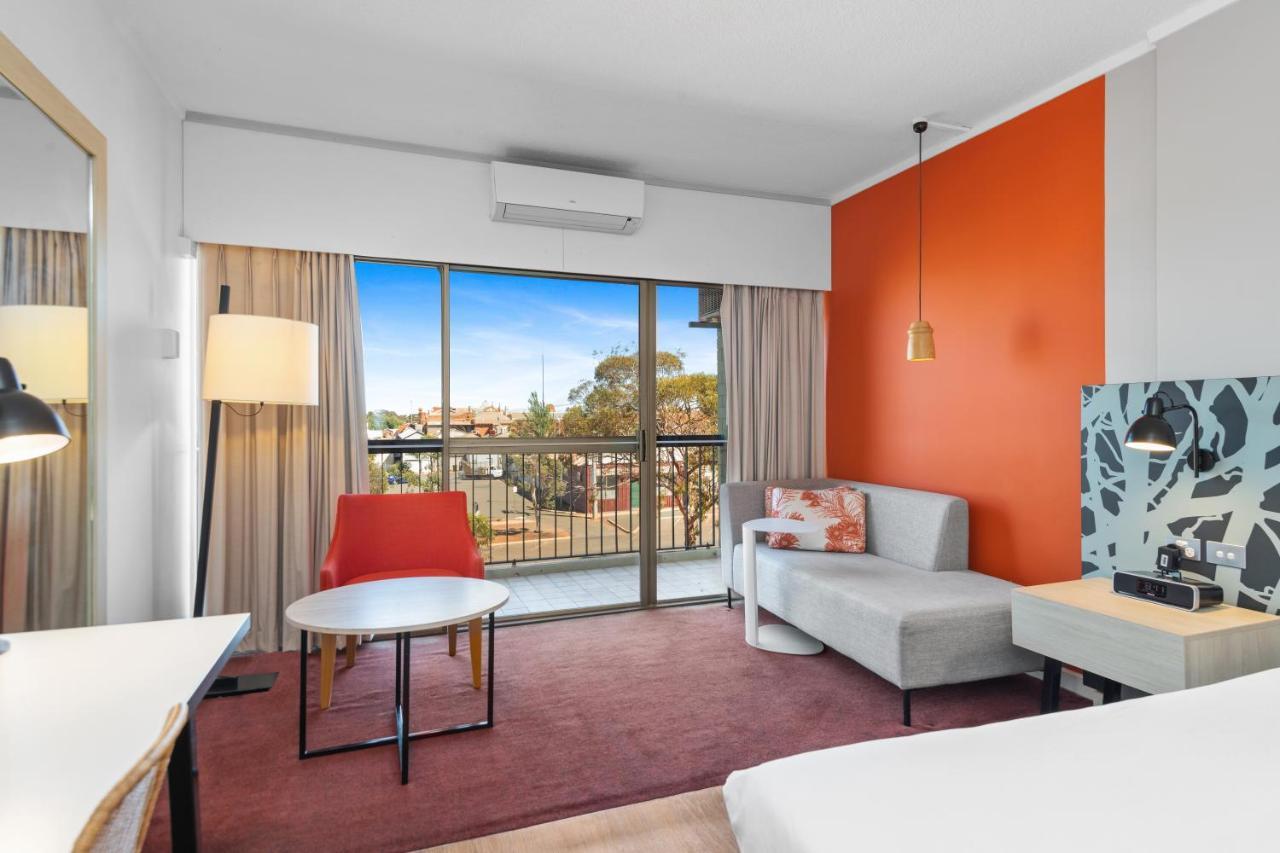 The Plaza Hotel Kalgoorlie Exterior foto