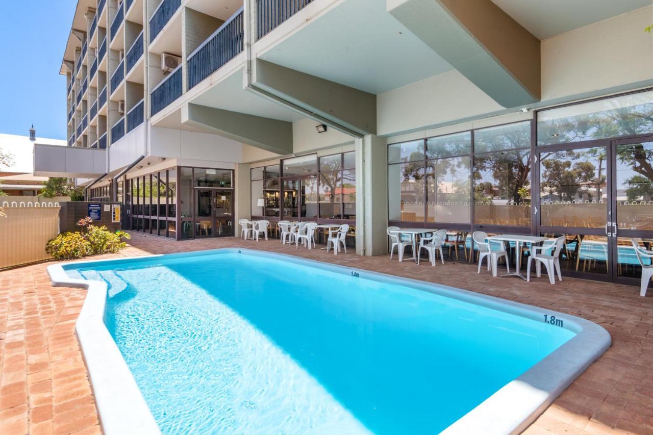 The Plaza Hotel Kalgoorlie Exterior foto